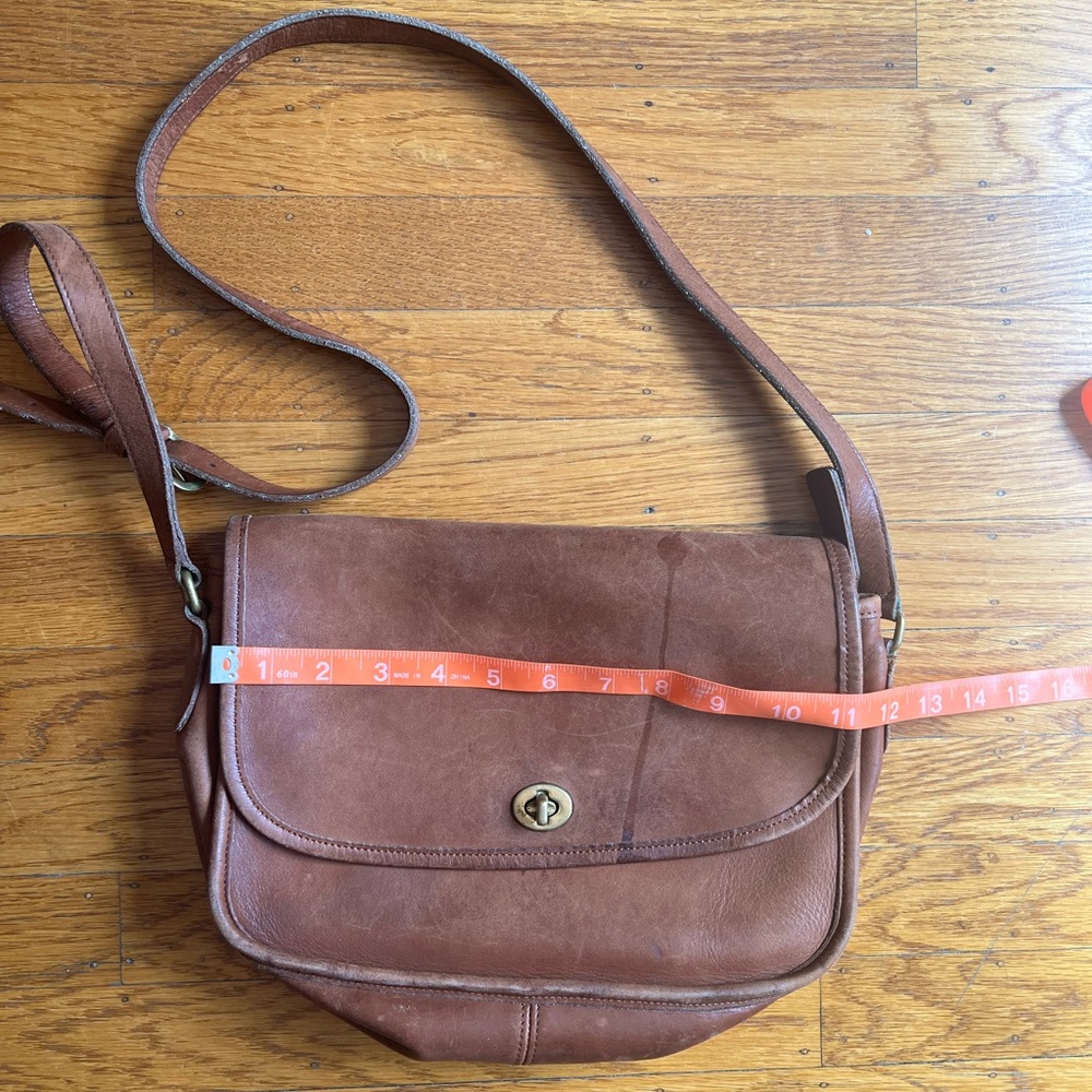 Coach Brown Leather Shoulder City Bag Vintage (Needs Love!)